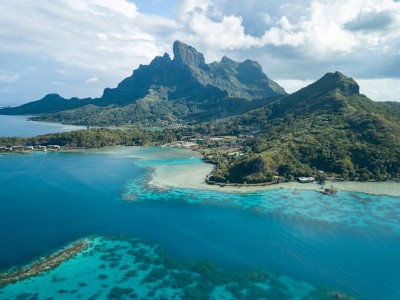 Tahiti Moorea Raiatea
